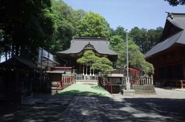 拝島公園と大日堂